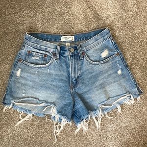 Abercrombie & Fitch Mid Rise Boyfriend Shorts Curve Love 26/2